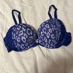 Victoria secret bra blue cheetah very sexy 34c